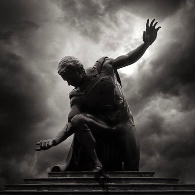 chase__999__'s profile picture. “A reader lives a thousand lives before he dies. The man that never reads lives only one.” -GRRM #RestoreTheSnyderVerse 999