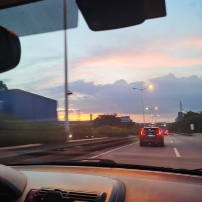 lengrekafei1's profile picture. 