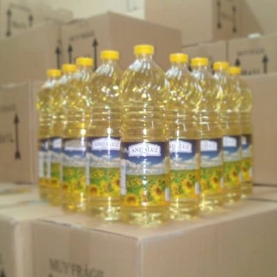 We sell 100% Pure Refined Edible Oil 
Supply Ability: 25000 Metric Tons per Month
Place of  Origin: Ukraine