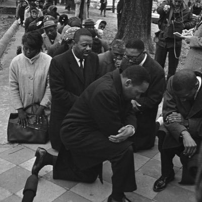 BarackSheldren's profile picture. 📌I am on a journey of life. Wanna come? Agh! Press that follow button then. 🦅migratory bird🇿🇲🇧🇷🇿🇦🇨🇩🇳🇬