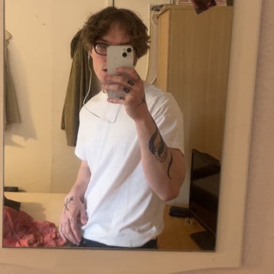 JamieMactaggar2's profile picture. funny init