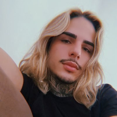 a galera é + 18 e baixaria mesmo 🫶🏻😈🥵. Um beijo da Anita    link privacy https://t.co/mqvhhLa11H