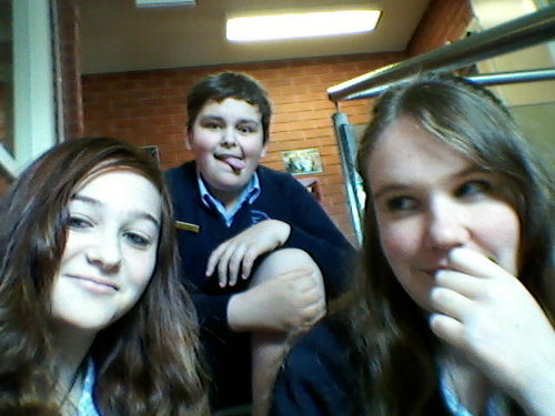 Ryan/14/EMC/ Hi I ♥ my friends they are the best I ♥ my family.
Yes Im a teenager,
Yes I wear Hoodies
No I do not have a knife!