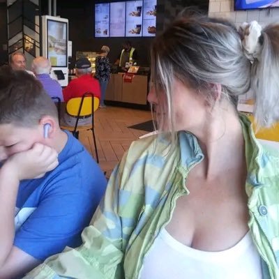 Mars86932Sayrah's profile picture. 