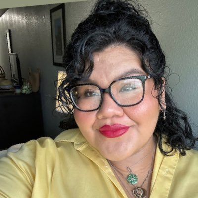 MsHernandez_NG's profile picture. Aspiring Teacher ✨👩🏻‍🏫💗 Juan Seguin Elementary 🐎 UHD GATOR 🐊 Mexicana/Peruana 🇲🇽🇵🇪