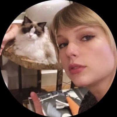 INTJ | surtando diariamente pelo blackpink, pela taylor swift e às vezes pelo flamengo. (fan account)