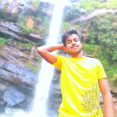 Di37004Dilshan's profile picture. 