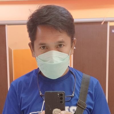 เคยเดินสะดุดฝาท่อ แต่ลืมไปแล้วแหละ ไม่สนใจอดีต มองอนาคตข้างหน้าดีกว่า #กิน #เที่ยว #ดู Netflix