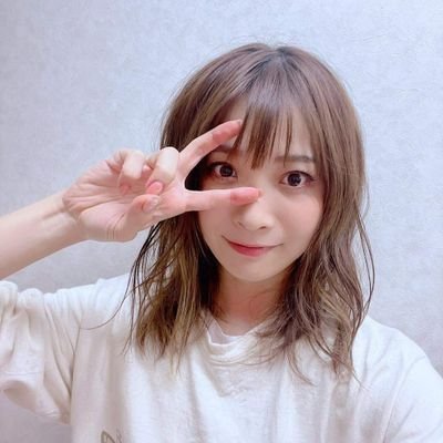 推しはMay'n部長、LiSA、和楽器バンド、水樹奈々、hideちゃん、ひろみちゃん、Miiちゃん、ハラミちゃん、現在絶賛病気療養中のアニオタで物語書き好き、妄想族妄想ピンク拝命😊