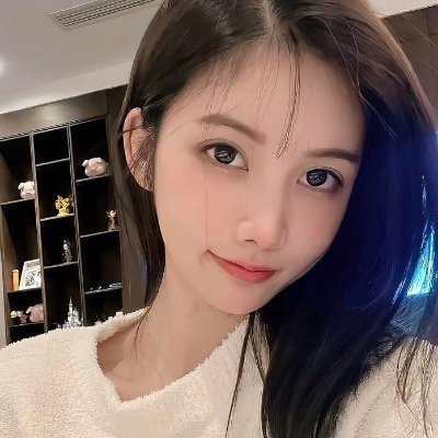Anna19950725's profile picture. You create, I appreciate 人活着就是在不同的年纪反复爱上杨洋