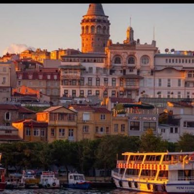 lrycsandpoems's profile picture. yazmayı değil, okumayı seven bir hesap