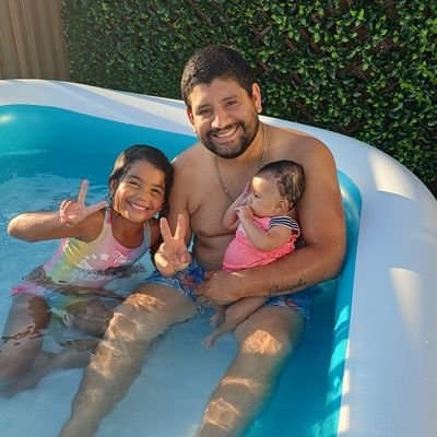 Chrisrodri02's profile picture. La música 🎶