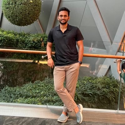 dilluvenkat's profile picture. 