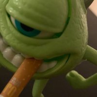 . (@wardgggggg) 's Twitter Profile