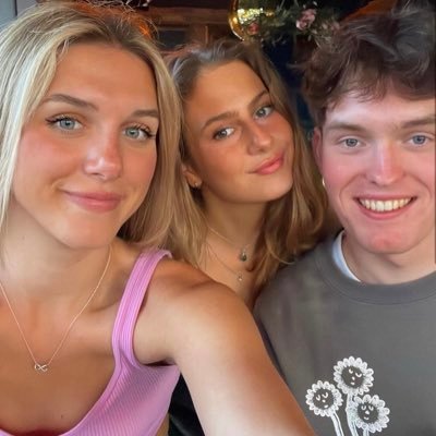 TheLaptopGap_'s profile picture. 