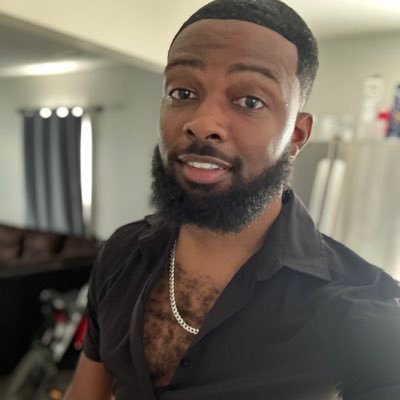 Vers Introvert that loves to show off 🤷♂️ Solo content creator