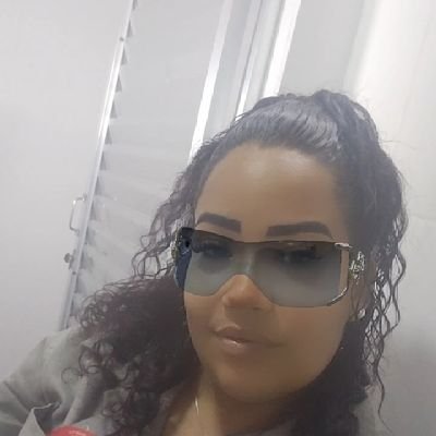 Não deixe que as pessoas te façam desistir daquilo que você mais quer na vida. Acredite. Lute. Conquiste. E acima de tudo, seja feliz.👌😘