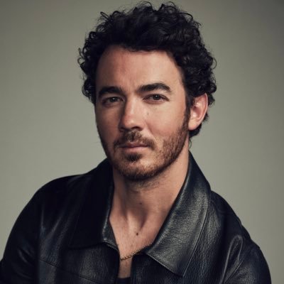 kevin jonas Profile