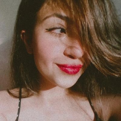 ZaaRaa___'s profile picture. در جستجوی بالی برای پرواز.