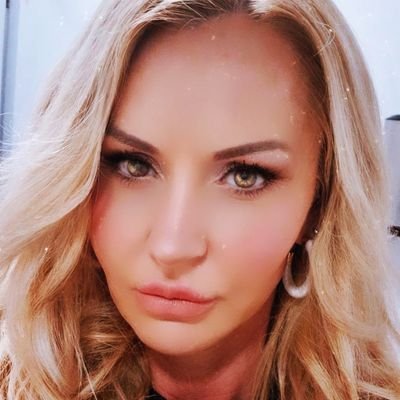 AmyJuneJones's profile picture. Social Care Workforce Development Manager, Social Worker, lover of fitness, good music, adventures & my beautiful family 
My tweets are my own waffle, clearly!