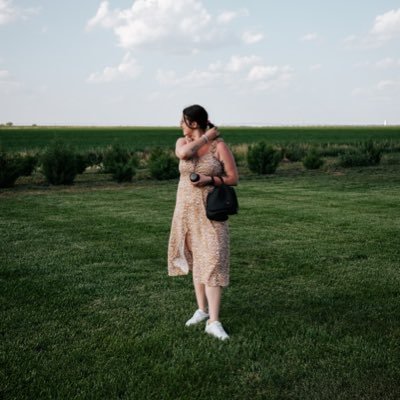 KyVodie's profile picture. be kind to mama earth 🌎💛