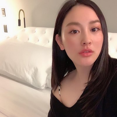 RangkayoRajo's profile picture. Wealth I do not beg nor hope for love or confidant. The heaven above my head and the road under my feet are all my pursuits🦋🦋🦋