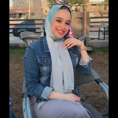 Bloom without anyone watering you, be the waterer, the water and the spring♥️