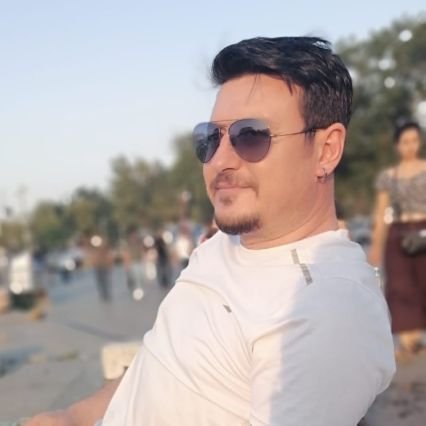 simirnof09's profile picture. 