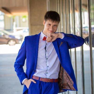 stickweb_ru's profile picture. Основатель социальной сети https://t.co/c4m4IZrkbM