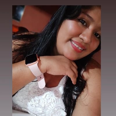 baez_reyna31041's profile picture. 