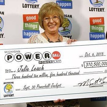 Julie Leach Winner of the largest powerball jackpot lottery... $310,500,000 giving back to the society by paying credit cards debt,together we do good things 🙏