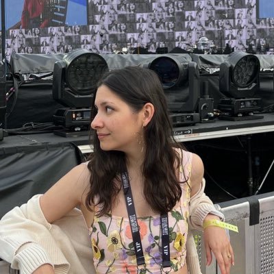 claudiadiezmtz's profile picture. 
