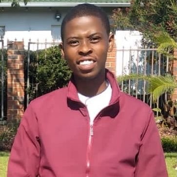 Student in mech. engineering, willing to meet new people via social media .