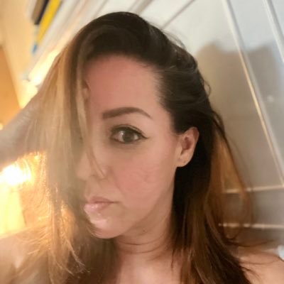 eri_cq's profile picture. Always grateful ☀️