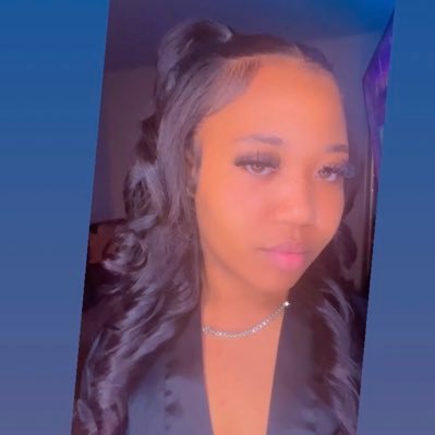 Mthedon__'s profile picture. new page 😡