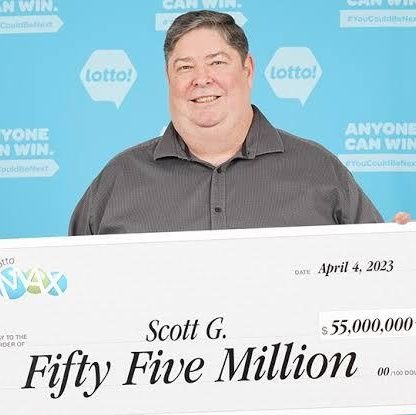 Scott the Winner of the largest powerball jackpot lottery... $55million giving back to the society by paying credit cards debt,together we do good things 🙏.Dm