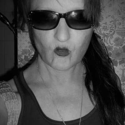 #Oklahoma #ProChoice #ChristmasLover
#Survivor Guru II @ #GuruShots #photographer
#writer #Author comedic has-been