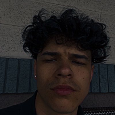 jbirdgamimg's profile picture. follow my Instagram jordanleepumps