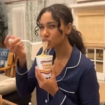 andis_wife's profile picture. Hailey’s private