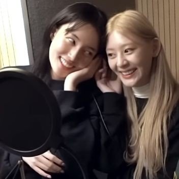 saw ive 170623 〰 twice 011023