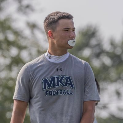 ATH @Mkafootball  || 6ft 175Lbs