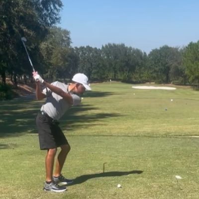 Amo a mi hijo Mateo, jugar golf, soy super fan de los Atlanta Braves ⚾️ Miami Dolphins 🏈 Dallas Mavericks 🏀