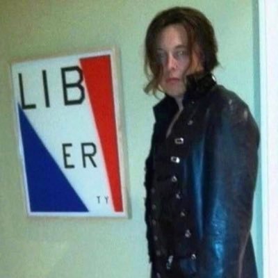 LaSanta_5's profile picture. 