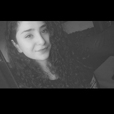 rayansaab15's profile picture. some insanity author .