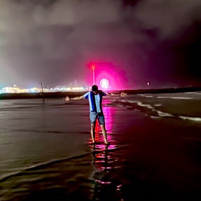 Hemanthreddy100's profile picture. 