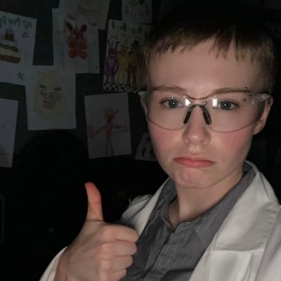 swemmagrace's profile picture. she/her/hers          🪴biodegradable🪴