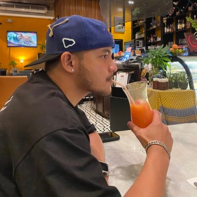 rainierjoshb's profile picture. @venicesteffi