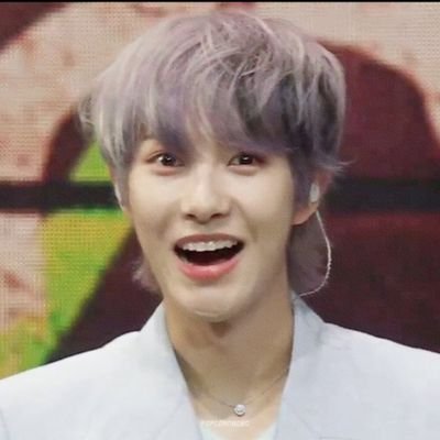 huangaji19's profile picture. 