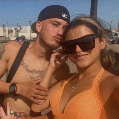 ‼️ NEW ACCOUNT ‼️ 2️⃣5️⃣ Mommy to 6 beautiful souls / Wifey 🫶🏽💫 Follow me on TikTok, help me reach 100k !! @mualyssaxo 💋