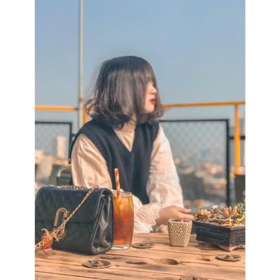 codetchewow's profile picture. Problem solver. Social media specialist. Infuriatingly humble tv nerd. Extreme food practitioner.